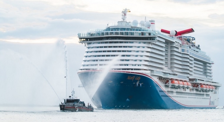 Las compañías de cruceros se hunden en Bolsa tras los contagios de pasajeros en los barcos | Foto: Carnival 