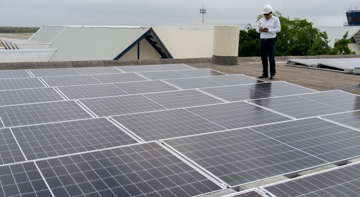 Nuevas placas solares en Terminal A