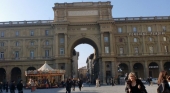 Piazza Reppublica, Florencia (Italia) Foto Tourinews