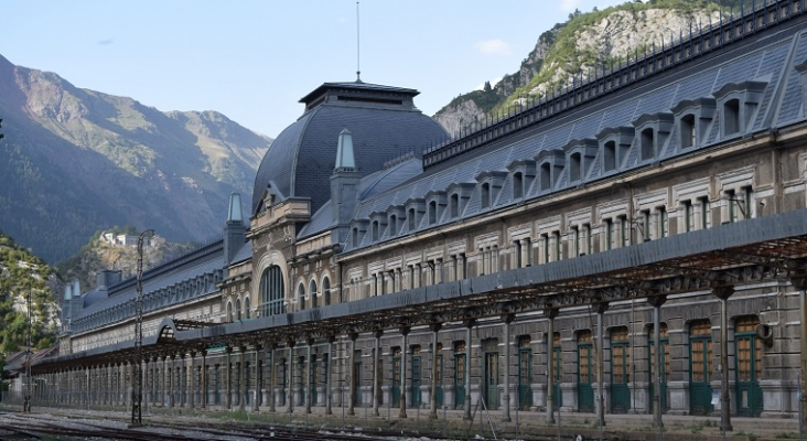 Barceló abrirá un hotel de 5 estrellas en la histórica estación de Canfranc (Huesca) |Foto: Marc Celeiro (CC BY-SA 4.0)