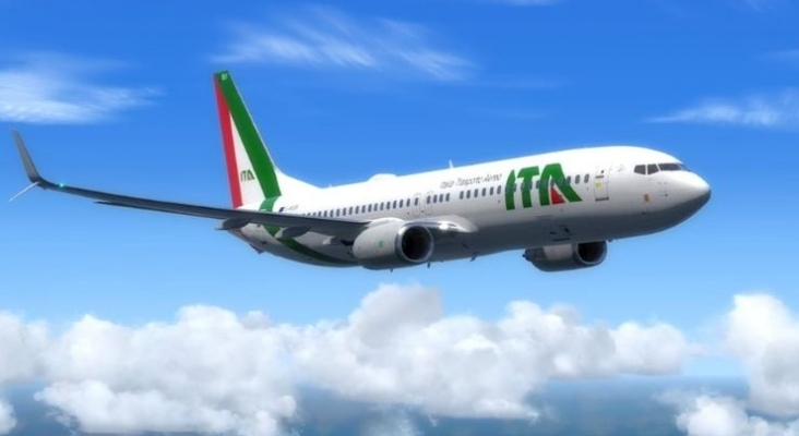 La española Volotea se adelanta y “roba” rutas italianas a ITA | Foto avión ITA de conocedores.com
