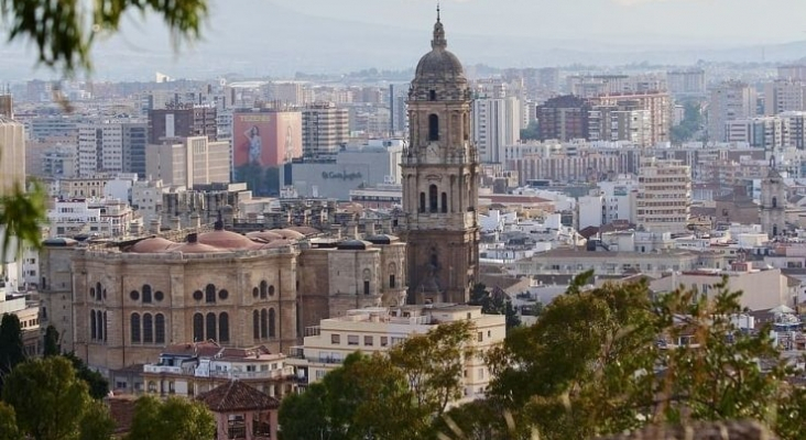 El 95% de los hoteles de Málaga permanecen abiertos en otoño gracias al turismo internacional