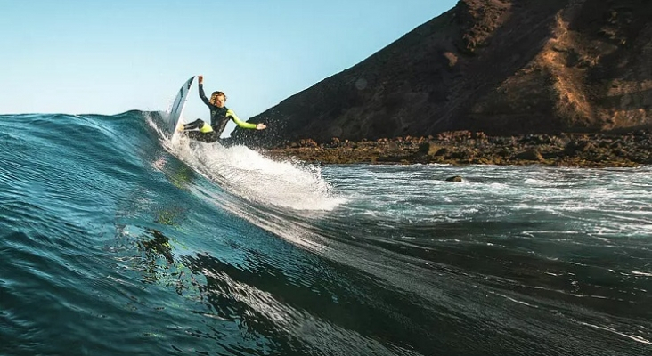 El principal touroperador de surf de Europa pone su foco en Canarias Foto Puresurfcamps