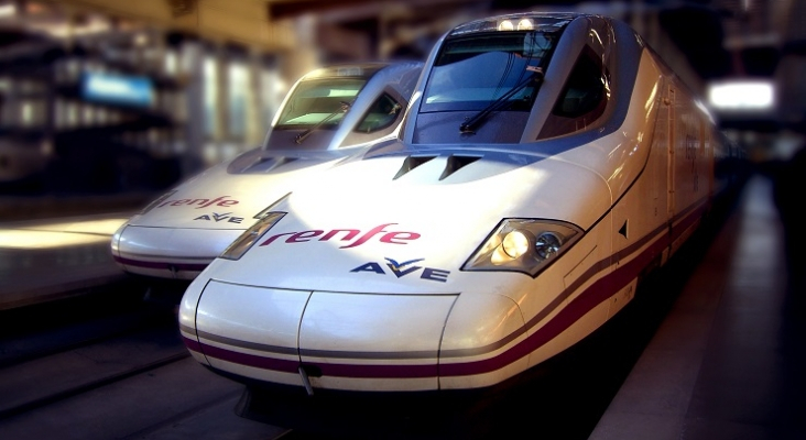 Tren AVE de Renfe | Foto: Wikimedia Commons (CC BY-SA 2.0)