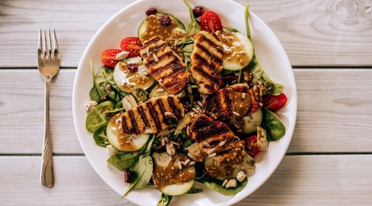 Presentación y emplatado de comida para vegetarianos / veganos