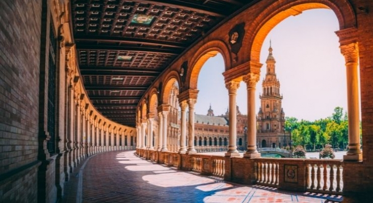 Plaza de España, Sevilla. Foto de Freepik