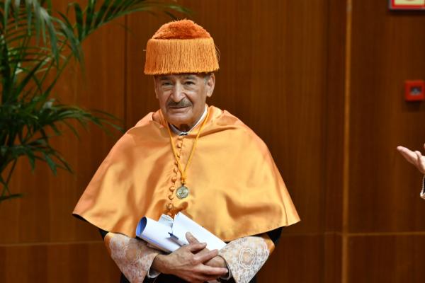 Jafar Jafari, durante el nombramiento como Doctor Honoris Causa de la Universidad de Las Palmas de Gran Canari