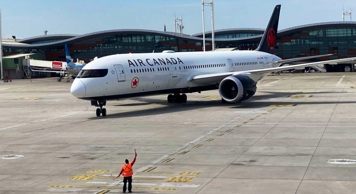 Después de dos años, Air Canadá regresa a Chile
