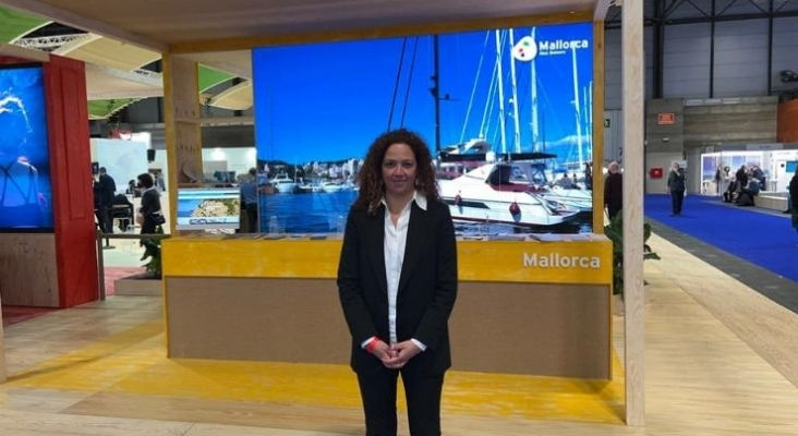 Catalina Cladera, presidenta del Consell de Mallorca, en el stand Illes Balears para FITUR 2022 | Foto: Tourinews