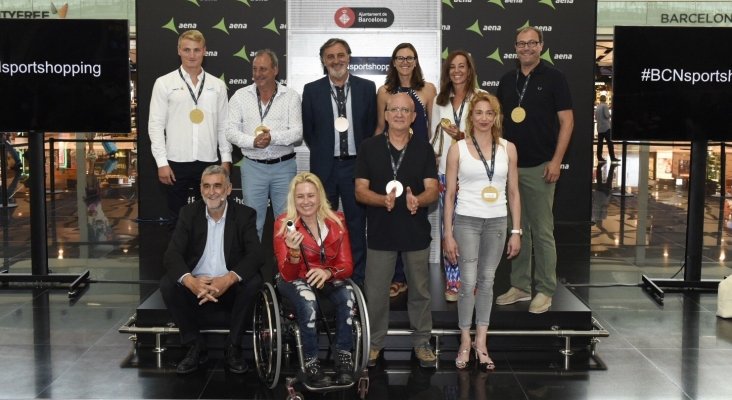 Deportistas durante la presentación del evento