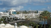 Hotel Papagayo en Yaiza, Lanzarote | Wikimedia Commons (CC BY 3.0)