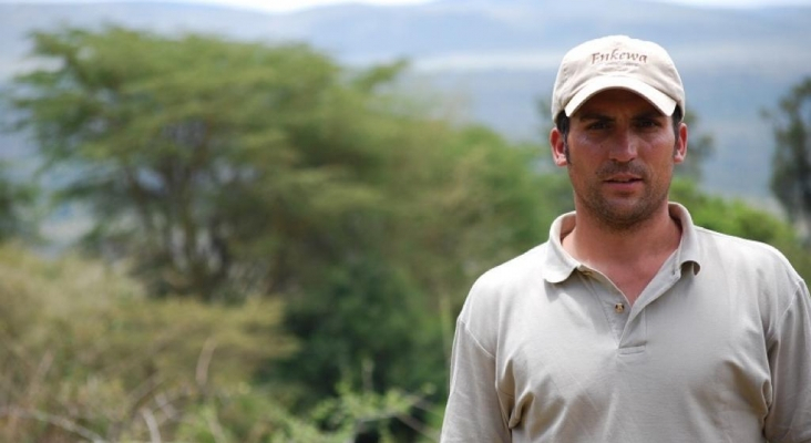 José Serrano, Enkewa Camp, Kenia