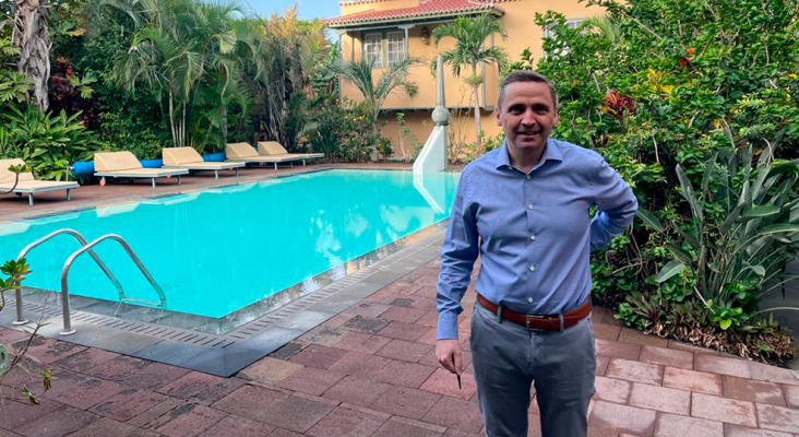 Thomas Bösl, CEO de rtk, visita el hotel Hacienda de Abajo, La Palma