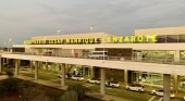 Taxis en el aeropuerto César Manrique - Lanzarote | Foto: Guías de aeropuertos