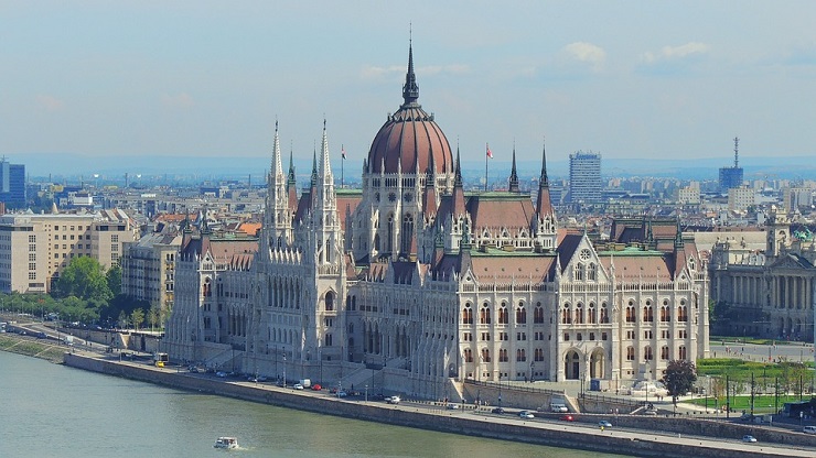 Vista del Parlamento húngaro en Budapest (Hungría) | Foto: Pixabay