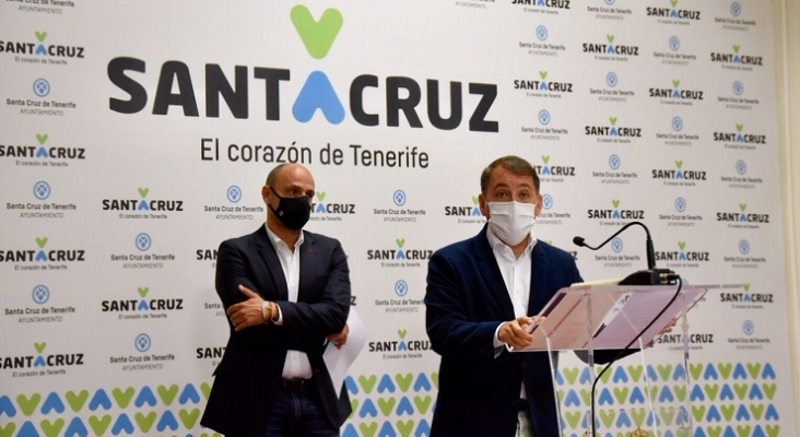 José Manuel Bermúdez (a la dcha.) en rueda de prensa | Foto: Ayto. de Santa Cruz de Tenerife