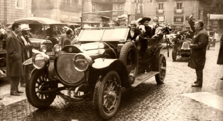 La FEVA organiza el primer rally de España para vehículos de más de 100 años