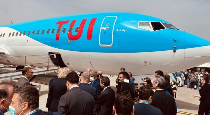 TUI afianza su alianza con Turquía con el avión 'Antalya'