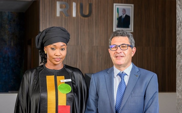 Ignacio Rubio, director regional de RRHH, y Ramatoulaye Mbacke, jefa de Recursos Humanos de Senegal, responsables de la selección de la plantilla para la apertura del nuevo Riu Baobab