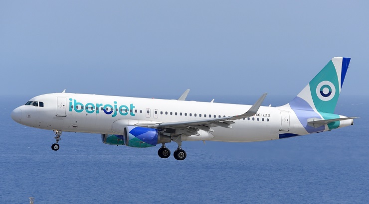 Avión de la aerolínea Iberojet