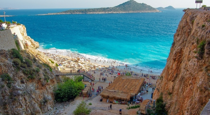 Playa en Antalya, Turquía