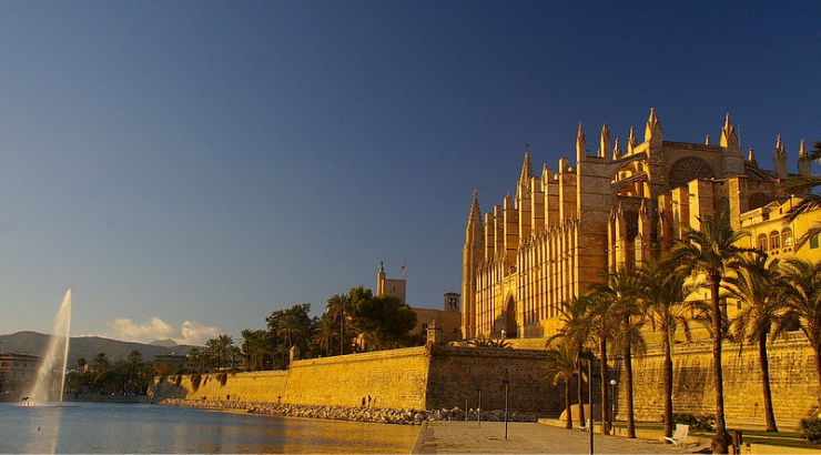Catedral en Palma de Mallorca | Foto: SBA73 (CC BY-SA 2.0)