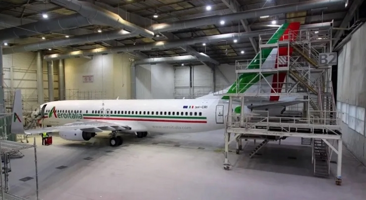 Avión con los colores de Aeroitalia con un diseño muy similar al que lucían los de la malograda Alitalia | Foto: vía Aviacionline