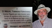 Miguel Torrens Fernández y la placa de gratitud que se le entregó en septiembre de 2017 | Fotos: USCA