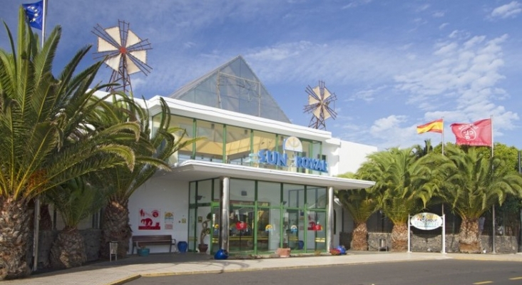 Sun Royal en Playa Blanca (Lanzarote) Sun Royal en Playa Blanca (Lanzarote)