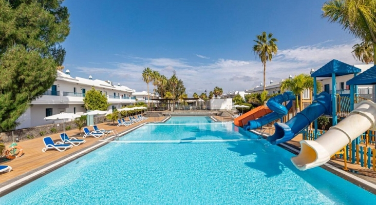 Sun Tropical en Playa Blanca (Lanzarote) Sun Tropical en Playa Blanca (Lanzarote)