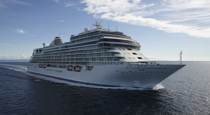 Buque de cruceros Seven Seas Splendor de la naviera Regent Seven Seas Cruises | Foto: vía Nautic Expo