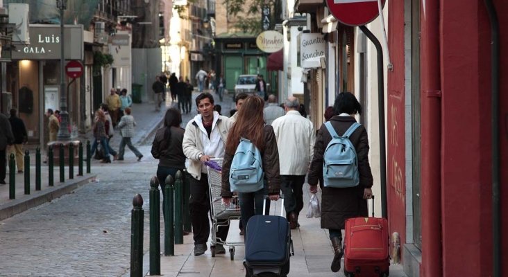 España recibe 8,4 millones de turistas