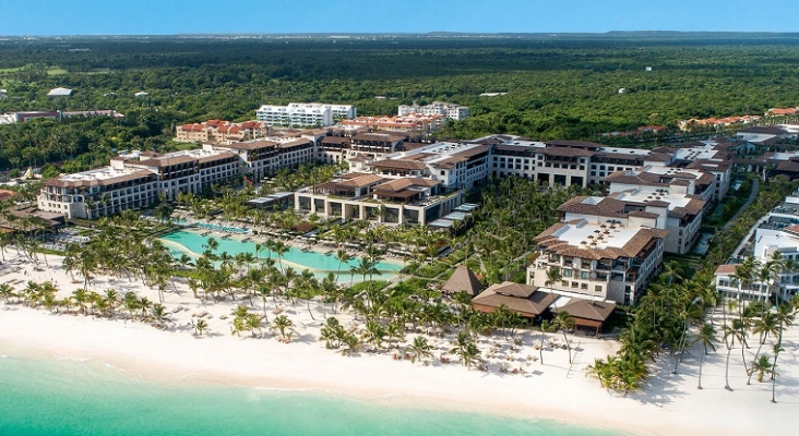 El hotel ya existente Lopesan Costa Bávaro Resort Spa & Casino, en Punta Cana (R. Dominicana).