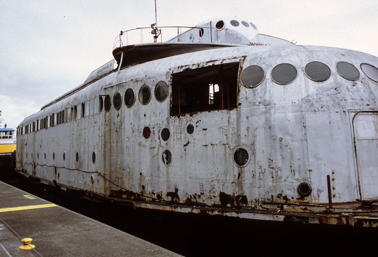 Ferry Kalakala tras ser retirado de servicio. Foto: Geoff Robison