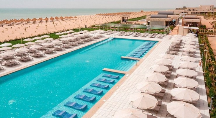 Piscina exterior del hotel RIU Baobab en Senegal | Foto: RIU