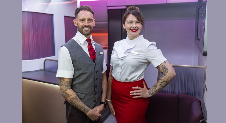 Se puede ser tripulante de cabina con tatuajes