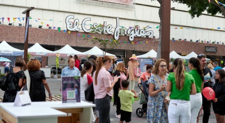 Actividad y movimiento en La Feria de Vacaciones de Viajes El Corte Inglés que tuvo lugar en Mesa y López, Gran Canaria | Foto cedida