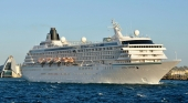 El barco Crystal Symphony de la naviera de cruceros de lujo Crystal Cruises | Foto: Bahnfrend (CC BY-SA 4.0)