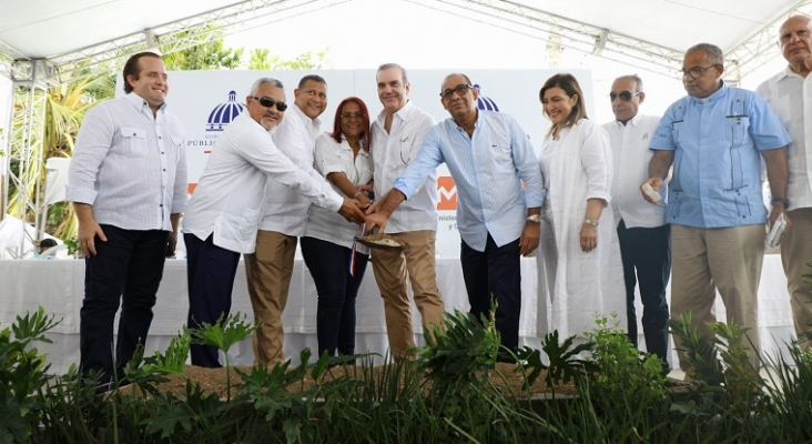 El Gobierno de R. Dominicana da un empujón turístico al norte del país | Foto: Luis Abinader vía Twitter