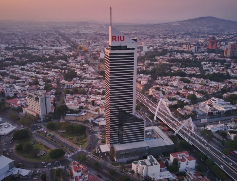 Vistas del Hotel Riu Plaza de Guadalajara, México. 