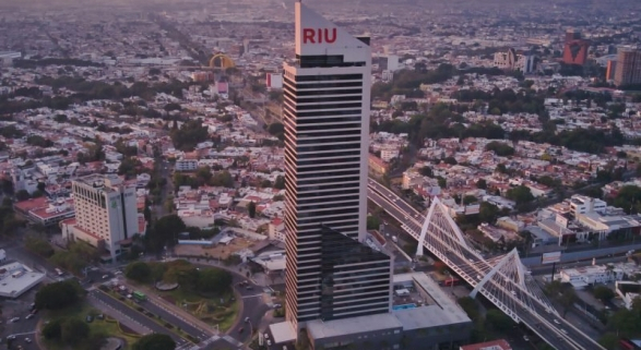 Vistas del Hotel Riu Plaza de Guadalajara, México. 