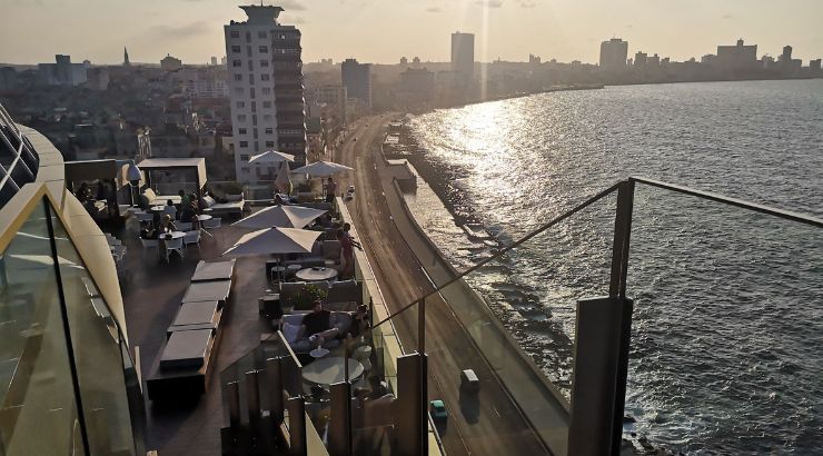 Vistas de la Bahía de La Habana y el malecón desde el nuevo Royalton Habana (Cuba) | Foto: Tourinews®