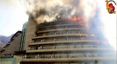 Las llamas obligan a evacuar a centenares de turistas de tres hoteles Foto Ateşin Çocukları İnisiyatifi