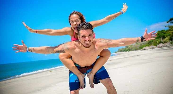 Pareja de vacaciones