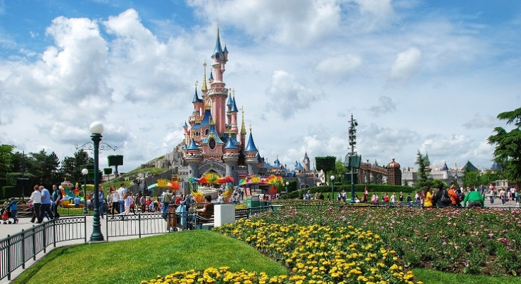Castillo de Disneyland París. Foto: Pixabay