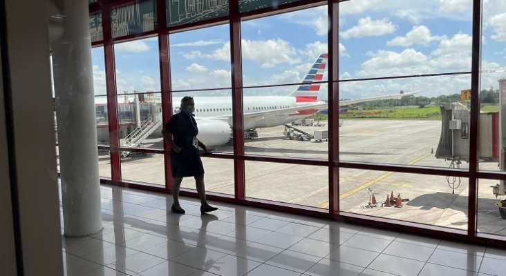 Avión de American Airlines en el Aeropuerto Internacional de La Habana | Foto: Tourinews