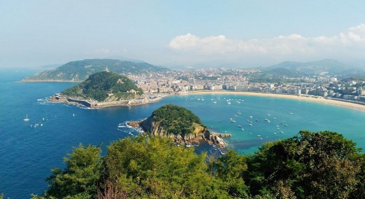 Vista aérea de la Playa de la Concha, San Sebastián (Guipúzcoa)