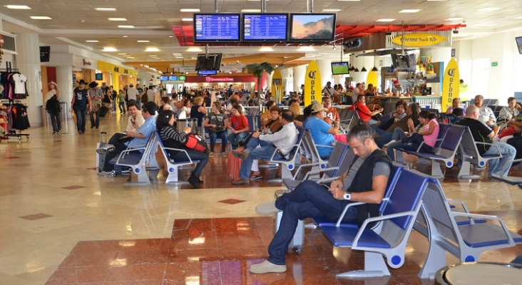 Aeropuerto Internacional de Cancún | Foto: Christian Córdova (CC BY 2.0)