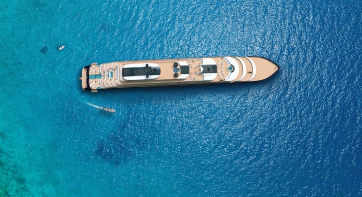 Evrima, primer superyate de The Ritz Carlton Yatch Collection 