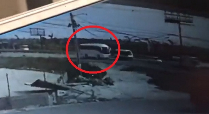 El vídeo del accidente del autobús turístico en Punta Cana (RD) desmiente la versión de las autoridades